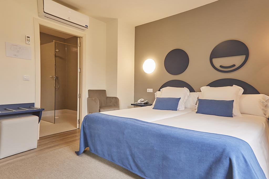 Hotel Boa Vista Viveiro Bagian luar foto